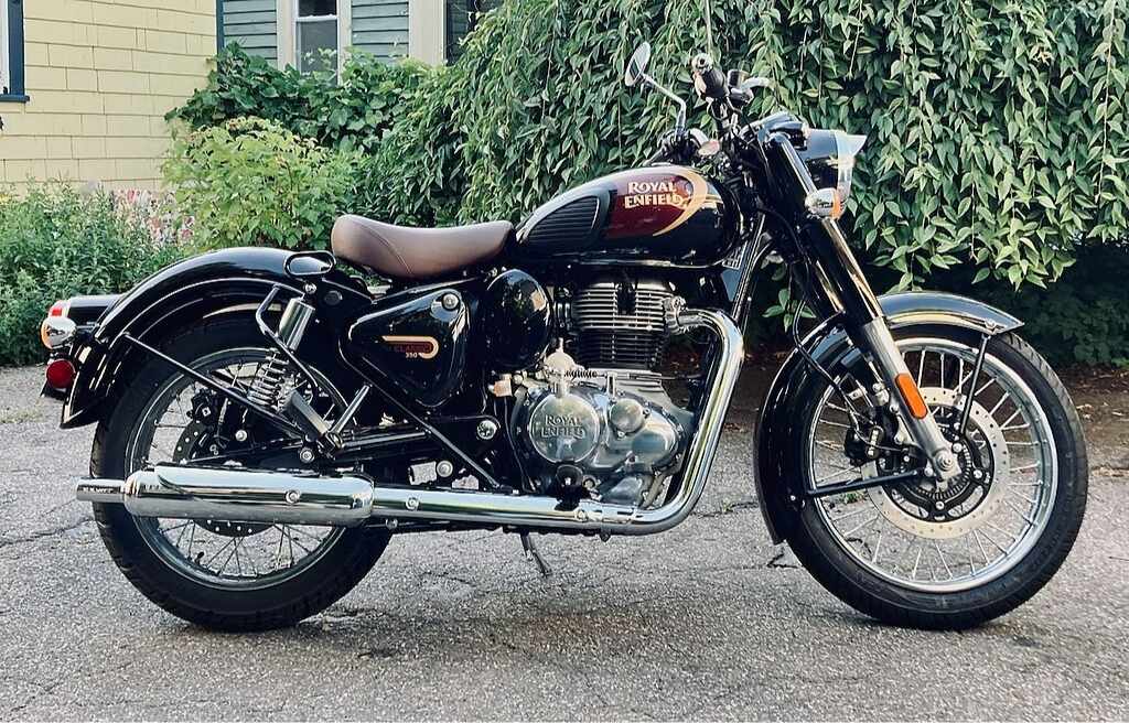 ロイヤルエンフィールドクラシック350 外観（アイキャッチ）